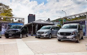 台灣包車旅遊│賓士九人座包車旅遊│台灣九人座賓士包車旅遊
