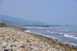 宜蘭包車│宜蘭包車旅遊│宜蘭旅遊包車懶人包景點頭城海水浴